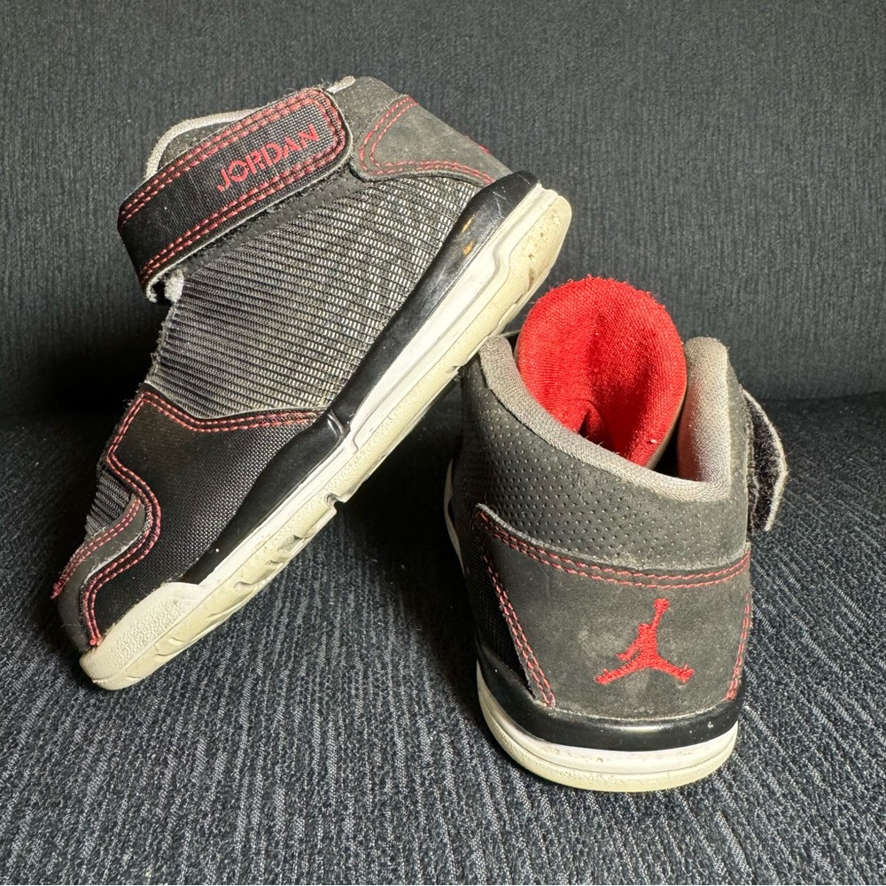 Jordan True Flight Toddler, Size 7c, Black/Cement Colorway, Hook+loop, EUC‎